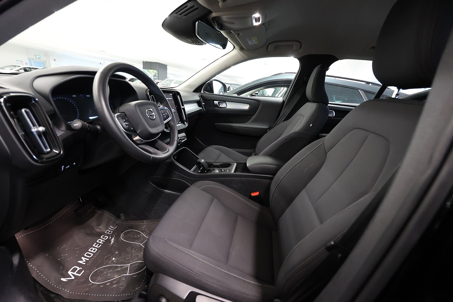 Volvo XC40 Recharge T4 211hk Inscription Exp B-kamera Keyless LEASBAR