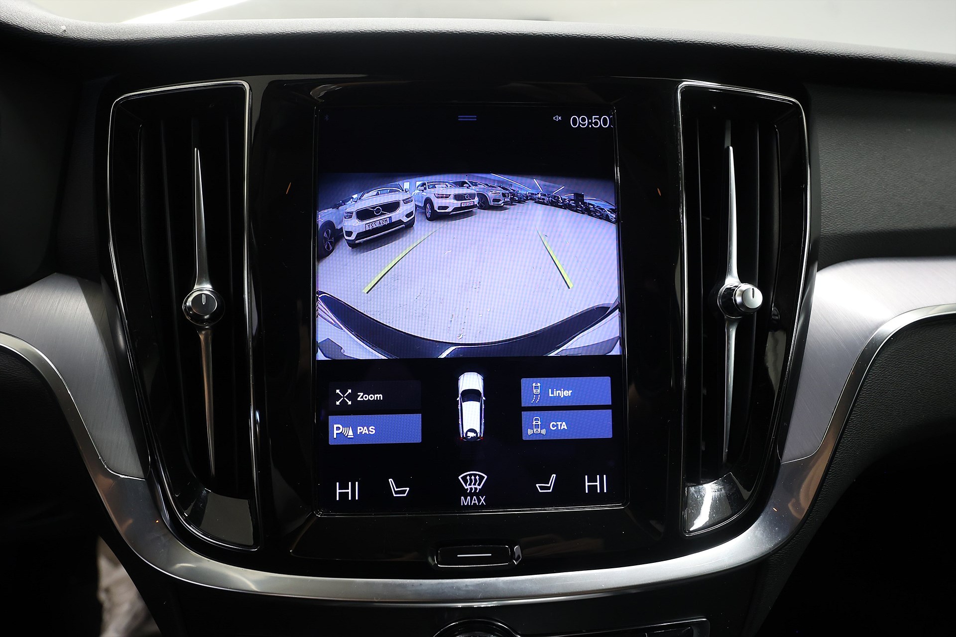 Volvo V60 B4 Cross Country 197hk *Hjulkampanj!* Momentum H/K