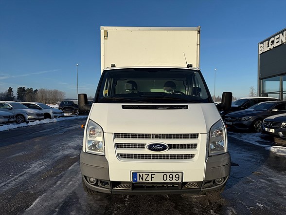 Ford Transit 350 2.2 TDCI 125hk AWD Volymskåp Bakgavellyft B-Kamera