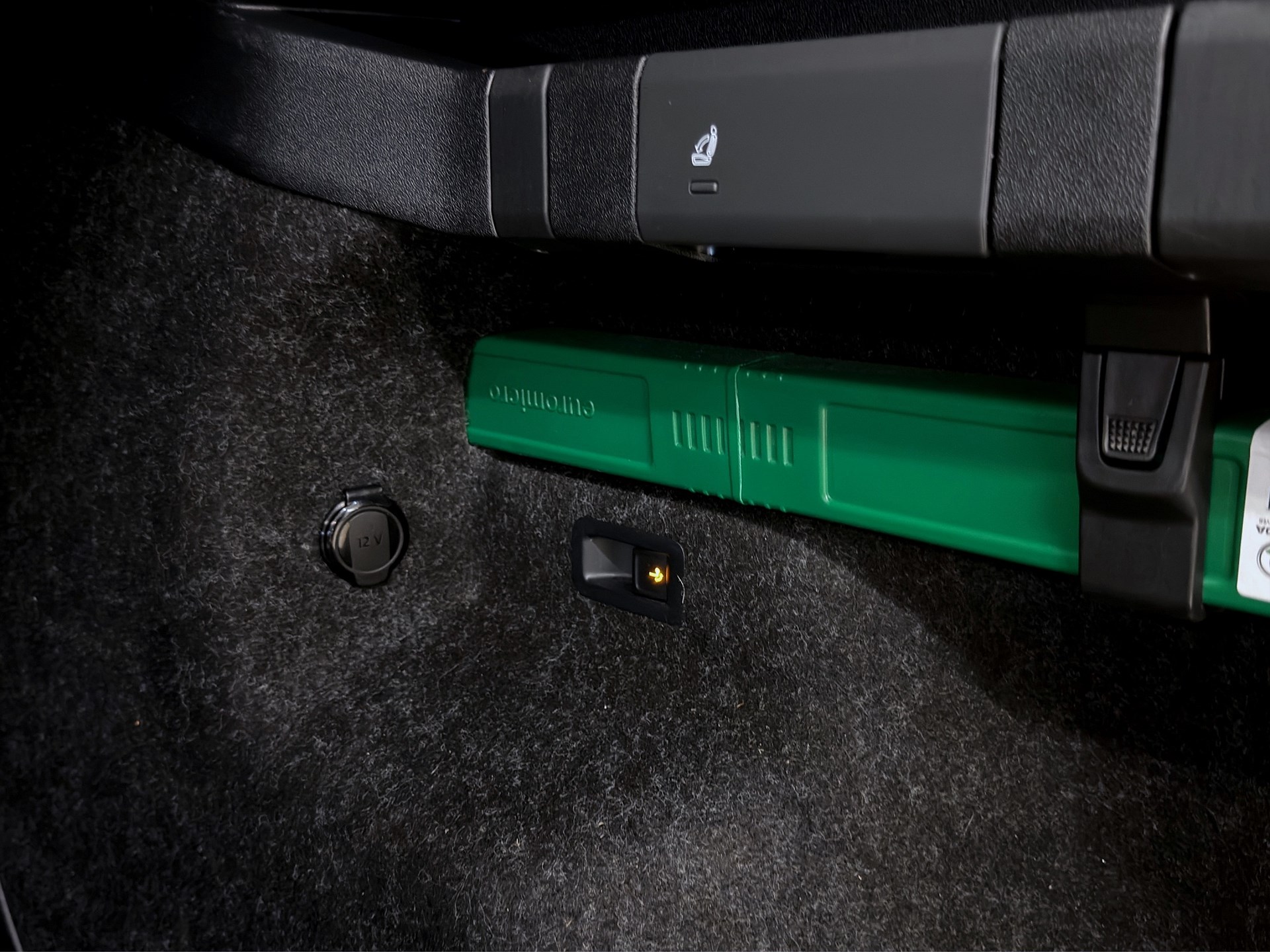 iV 80x 265hk Drag B-Kamera CarPlay Navi