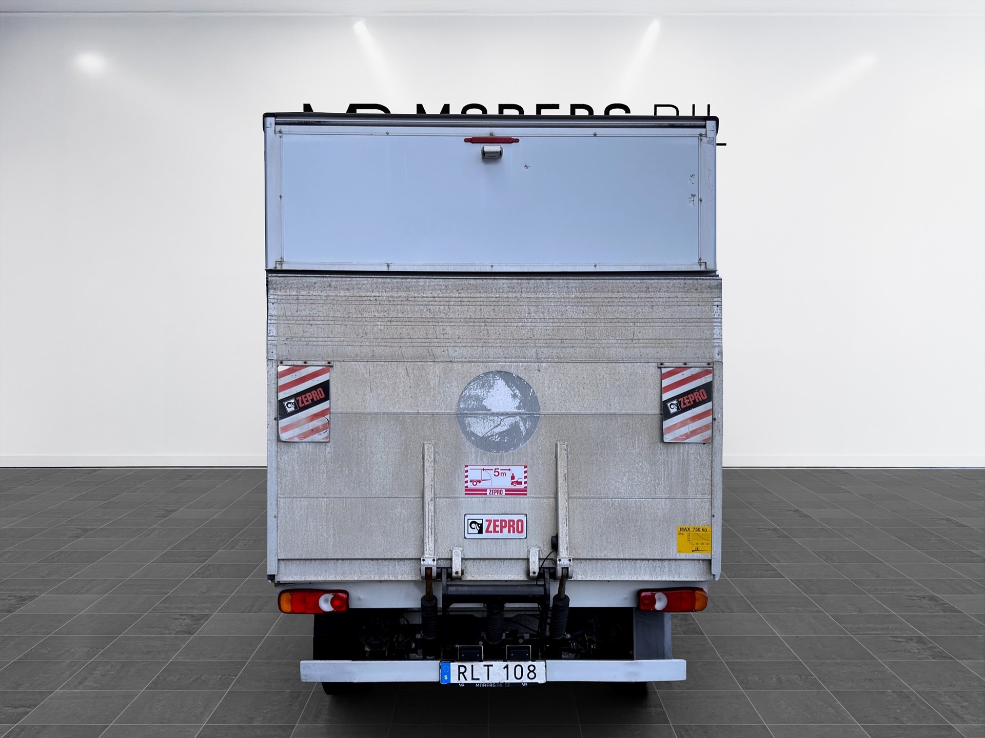 Peugeot Boxer 2.0 BlueHDi 130hk Volymskåp BG-Lyft MOMS