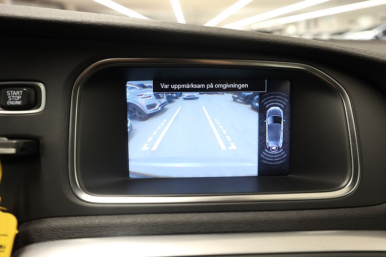 Volvo V40 D2 115hk *Hjulkampanj!* Summum Värmare Kamera