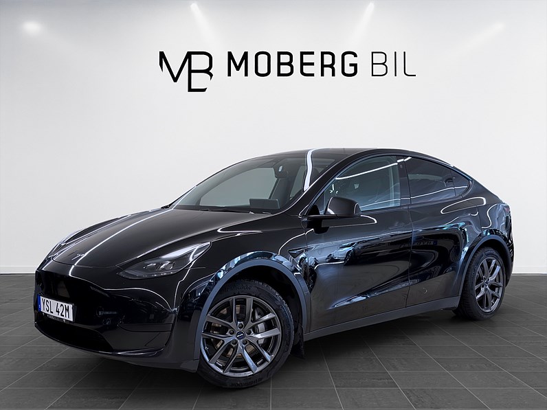 Tesla Model Y Standard Range 299hk Helg på Moberg! Pano B-Kamera
