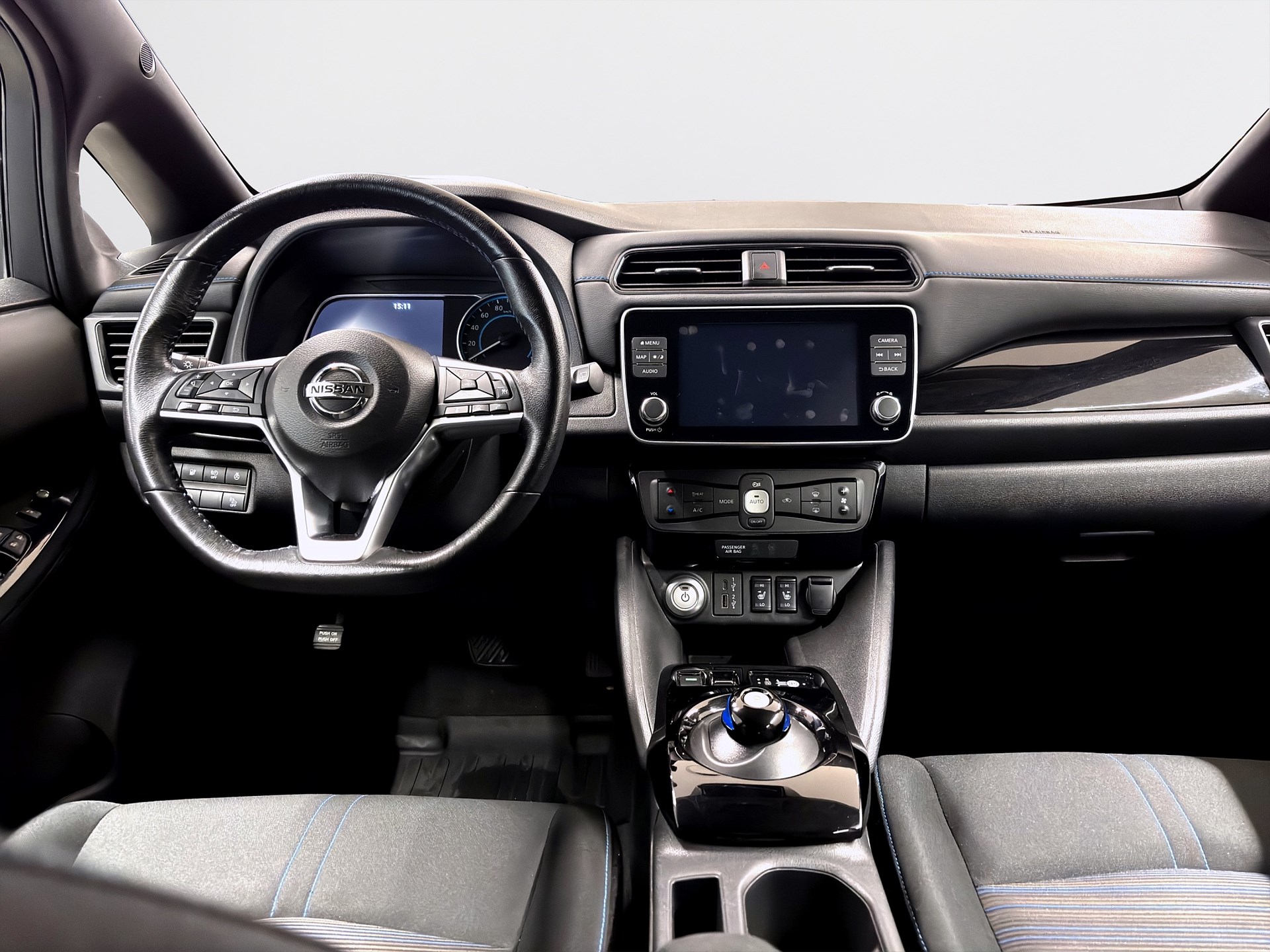 Nissan Leaf e+ 217hk 2021 Navi Keyless 360 P-Värmare