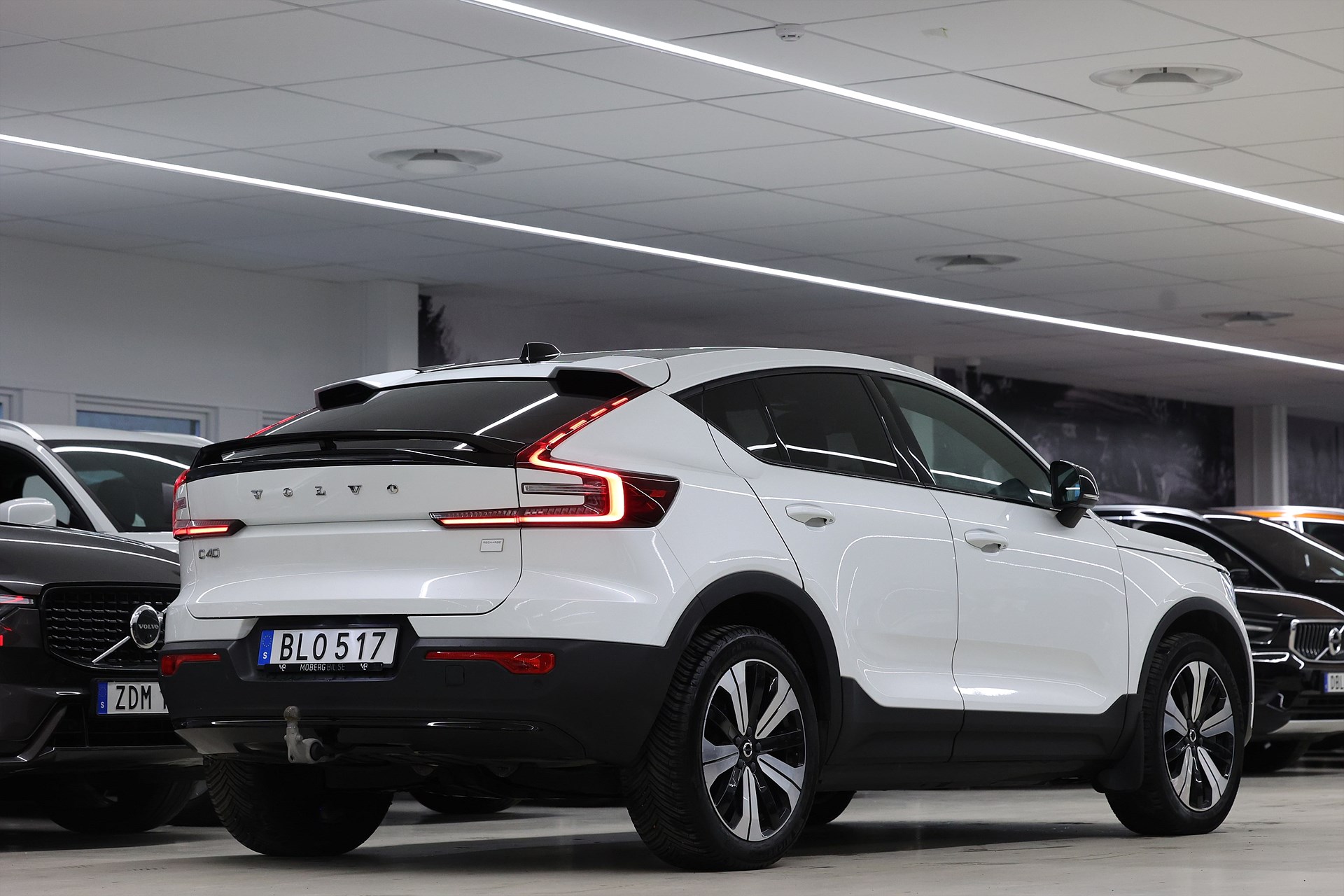 Volvo C40 Recharge Single Motor *Hjulkampanj!* Core Pano Drag