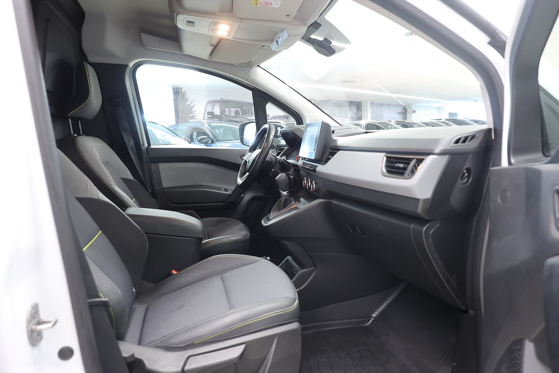 Renault Kangoo 1.3 TCe 130hk Nordic Line B-kamera LED MOMS