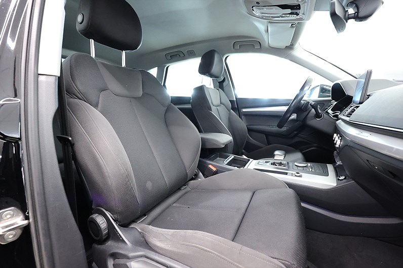 Audi Q5 2.0 TDI Quattro 190hk Proline PDC Drag Värmare