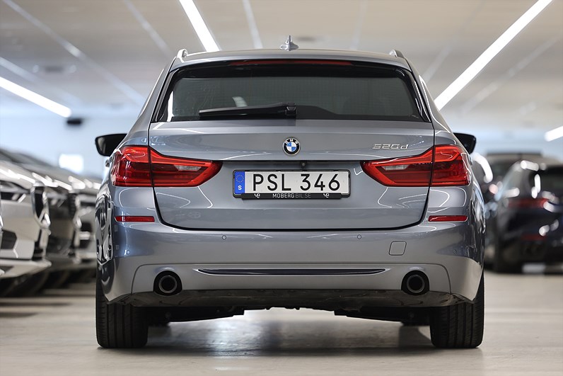 BMW 520d Touring 190hk Sport Line Navi PDC B-Kamera