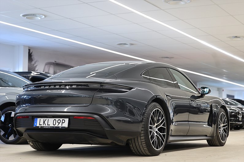 Porsche Taycan 4S Performance 571hk Chrono BOSE Pano