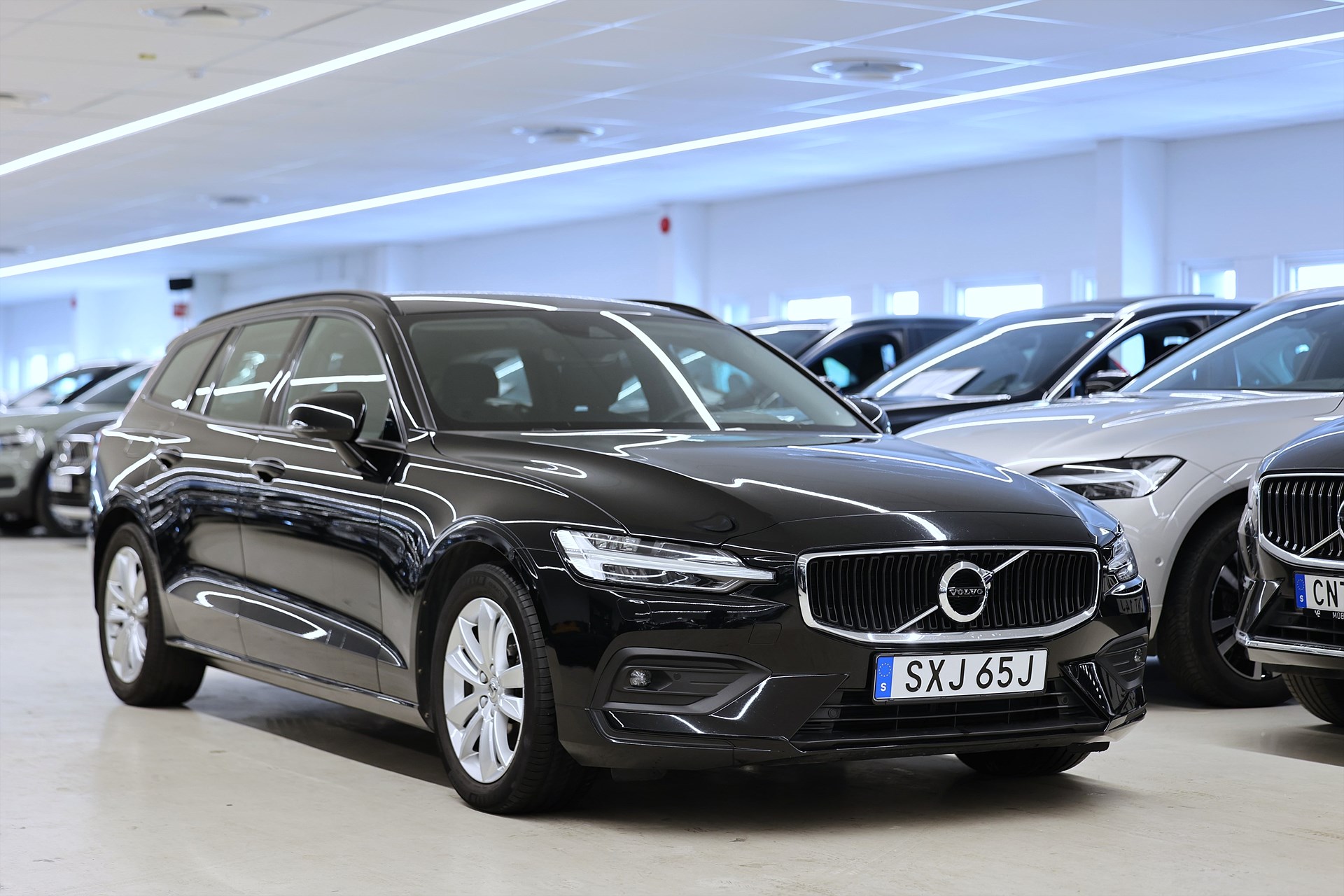 Volvo V60 T4 190hk Adv Edition B-kamera BLIS VOC Navi