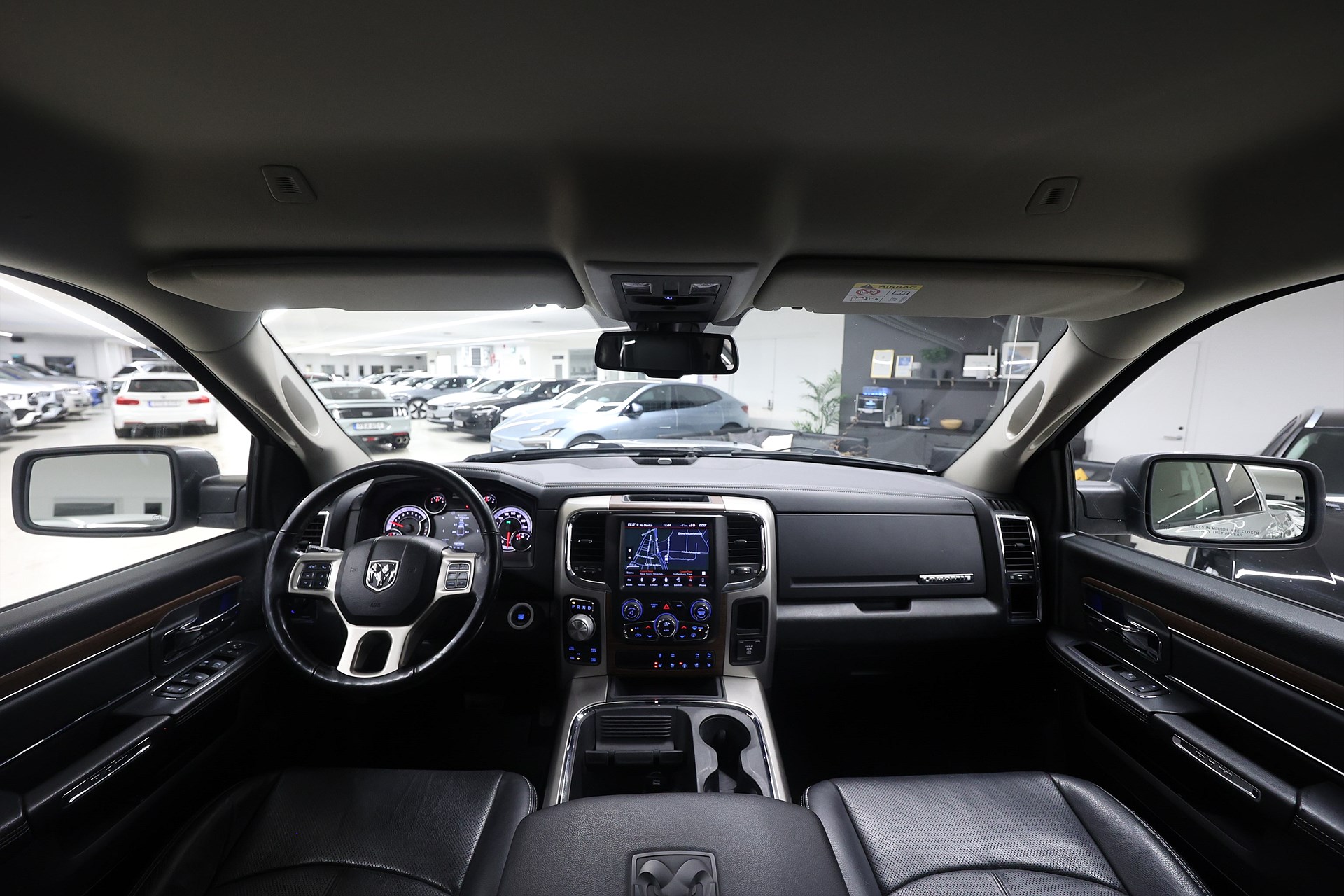 Dodge RAM 5.7 V8 4WD 401hk *Hjulkampanj!* Laramie RamBox MOMS