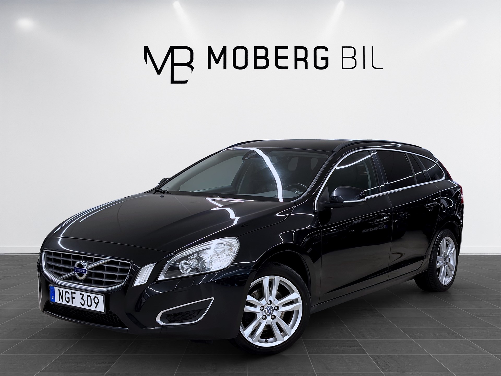 Volvo V60 D4 163hk Momentum Business EDT PDC Värmare