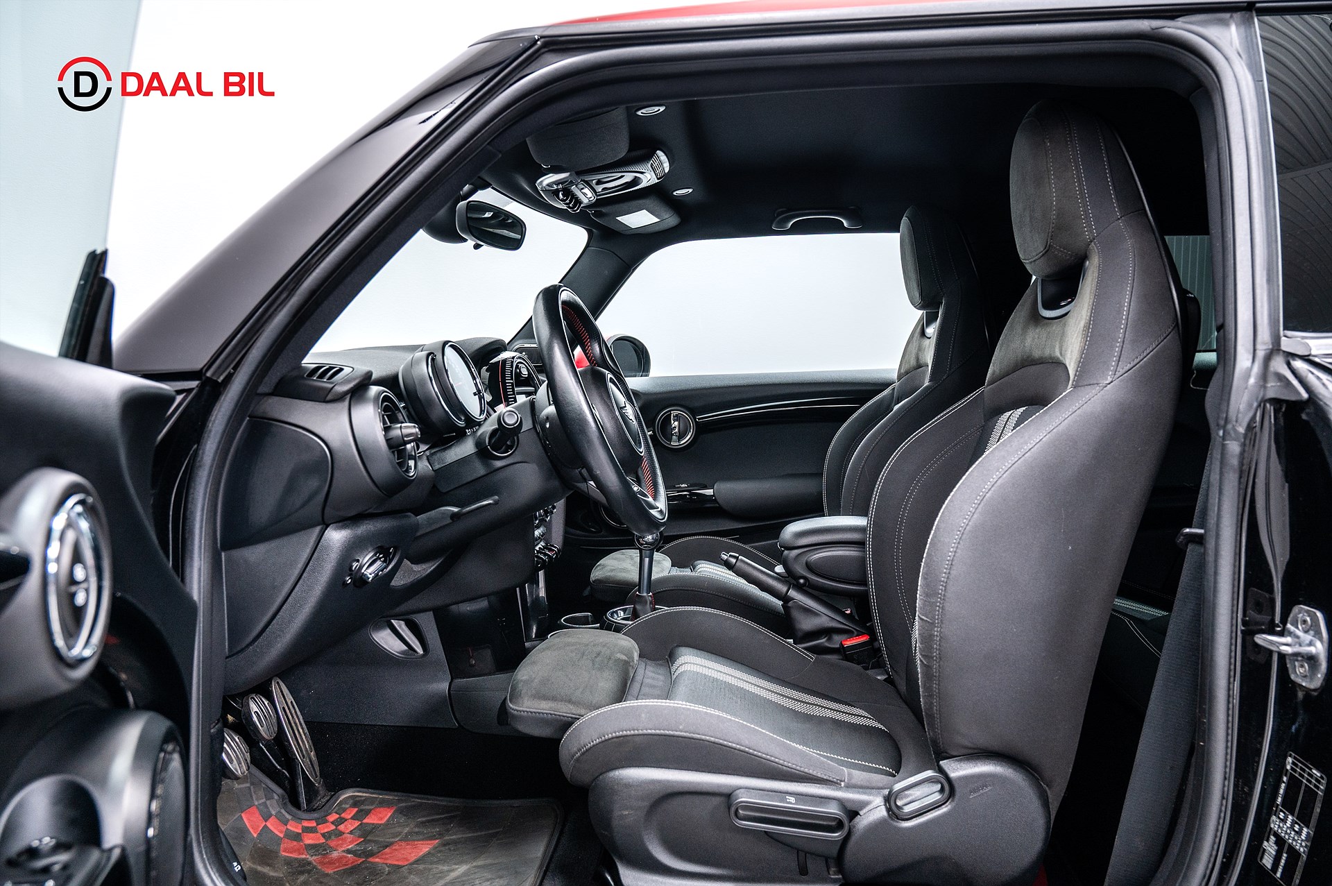 MINI John Cooper Works Manual, 231hp, 2016