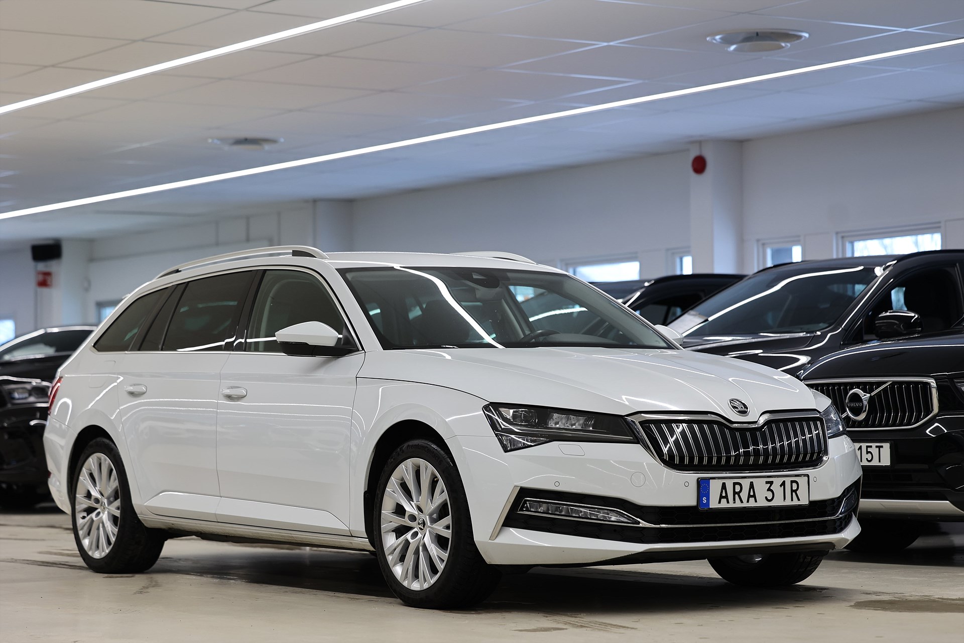 Skoda Superb iV Combi 1.4 TSI 218hk Style Drag Navi