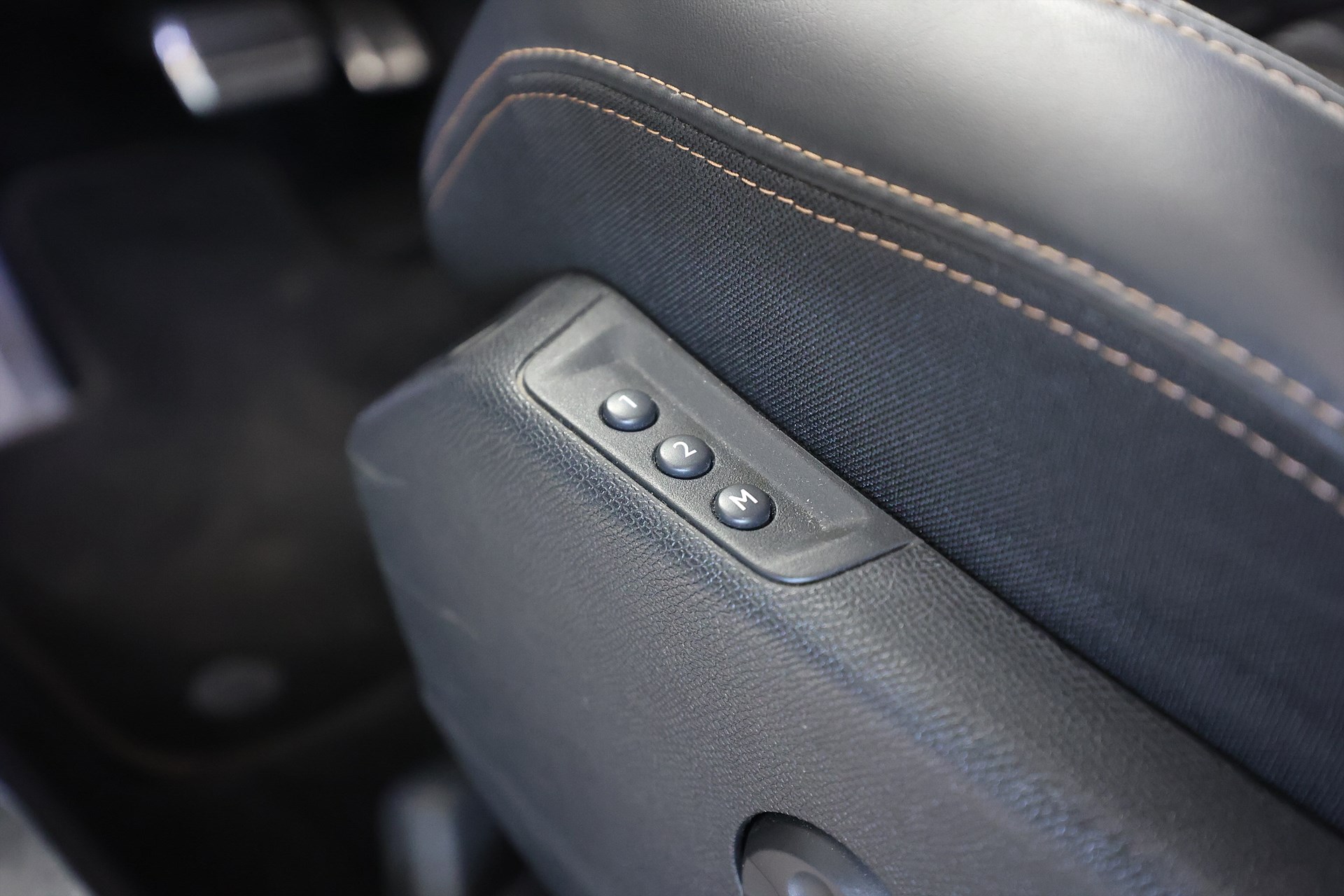 Peugeot 5008 2.0 BlueHDi 181hk *Hjulkampanj!* GT Line Focal 7-sits Drag