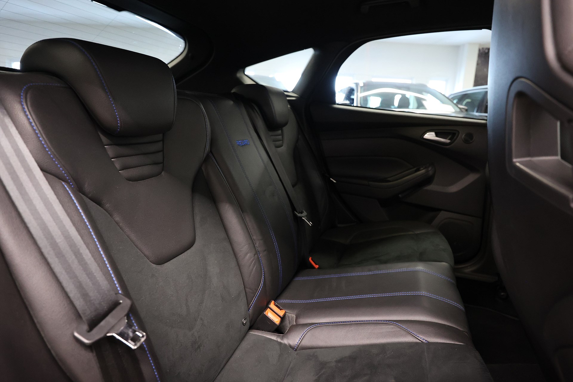 Ford Focus RS 2.3 AWD 350hk Recardo Brembo B-kamera Keyless