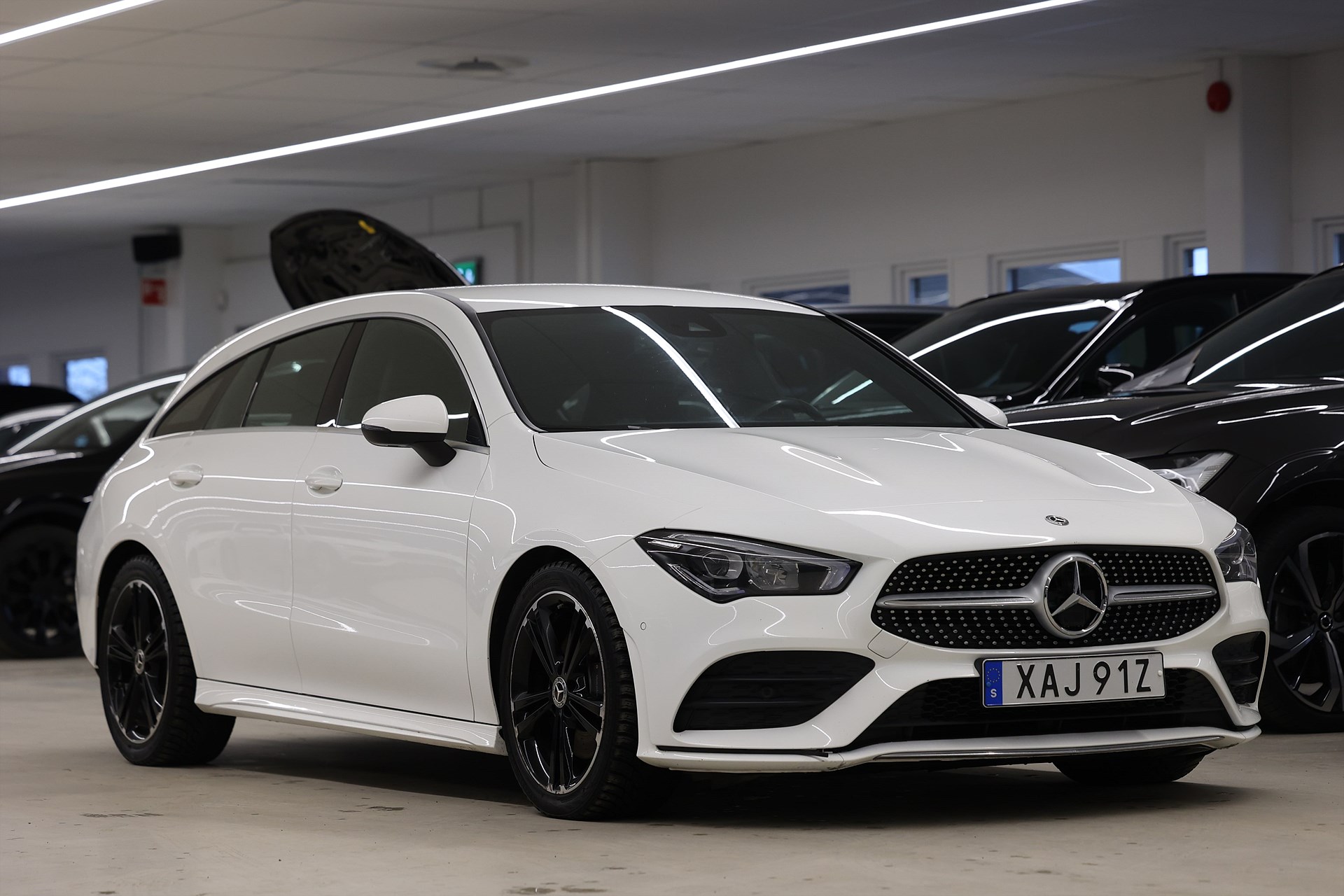 Mercedes-Benz CLA 200 SB 163hk AMG Drag Navi