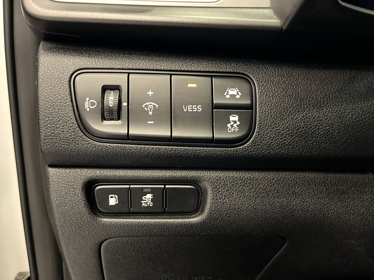 Kia Niro P-HEV DCT, 141hk, 2019