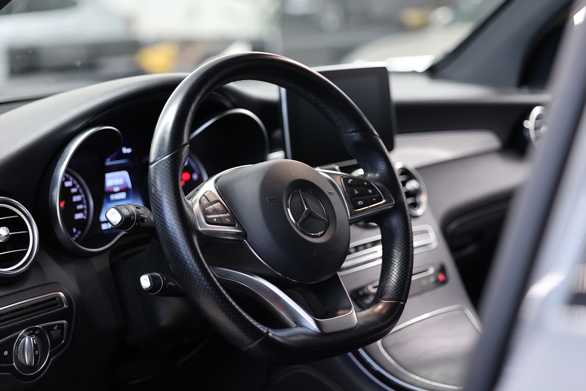 Mercedes-Benz GLC 220 D 4M AMG Line Night Navi Drag
