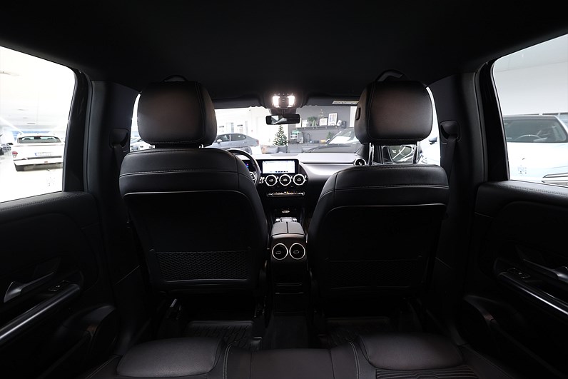 Mercedes-Benz B 180 136hk *Hjulkampanj!* Drag B-kamera Navi