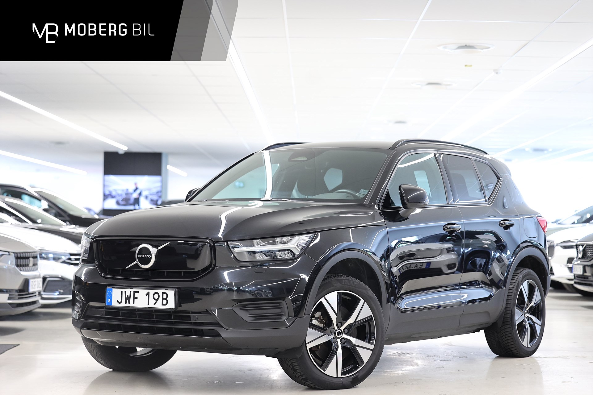 Volvo XC40 P6 Recharge Core B-kamera Drag Keyless MOMS