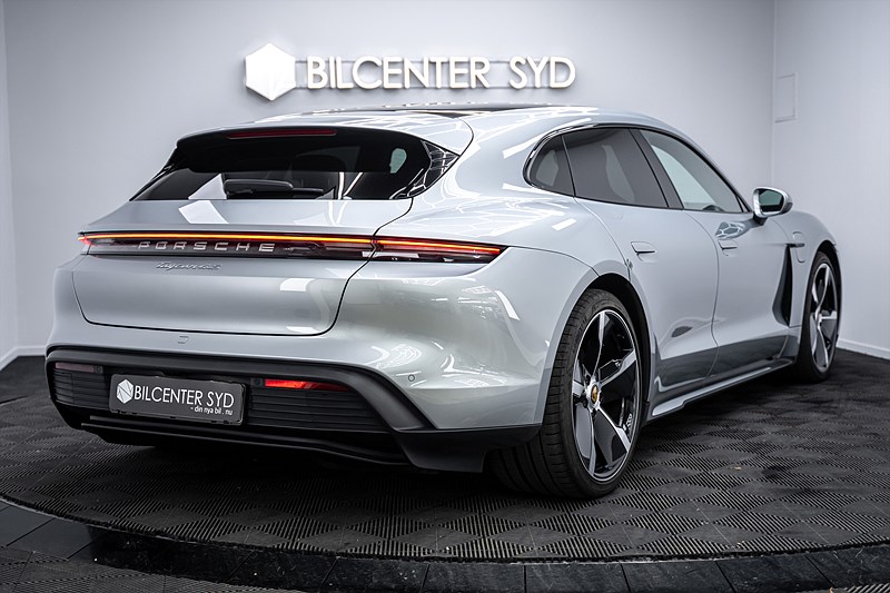 Porsche Taycan 4S 2023 - miniatyr 8