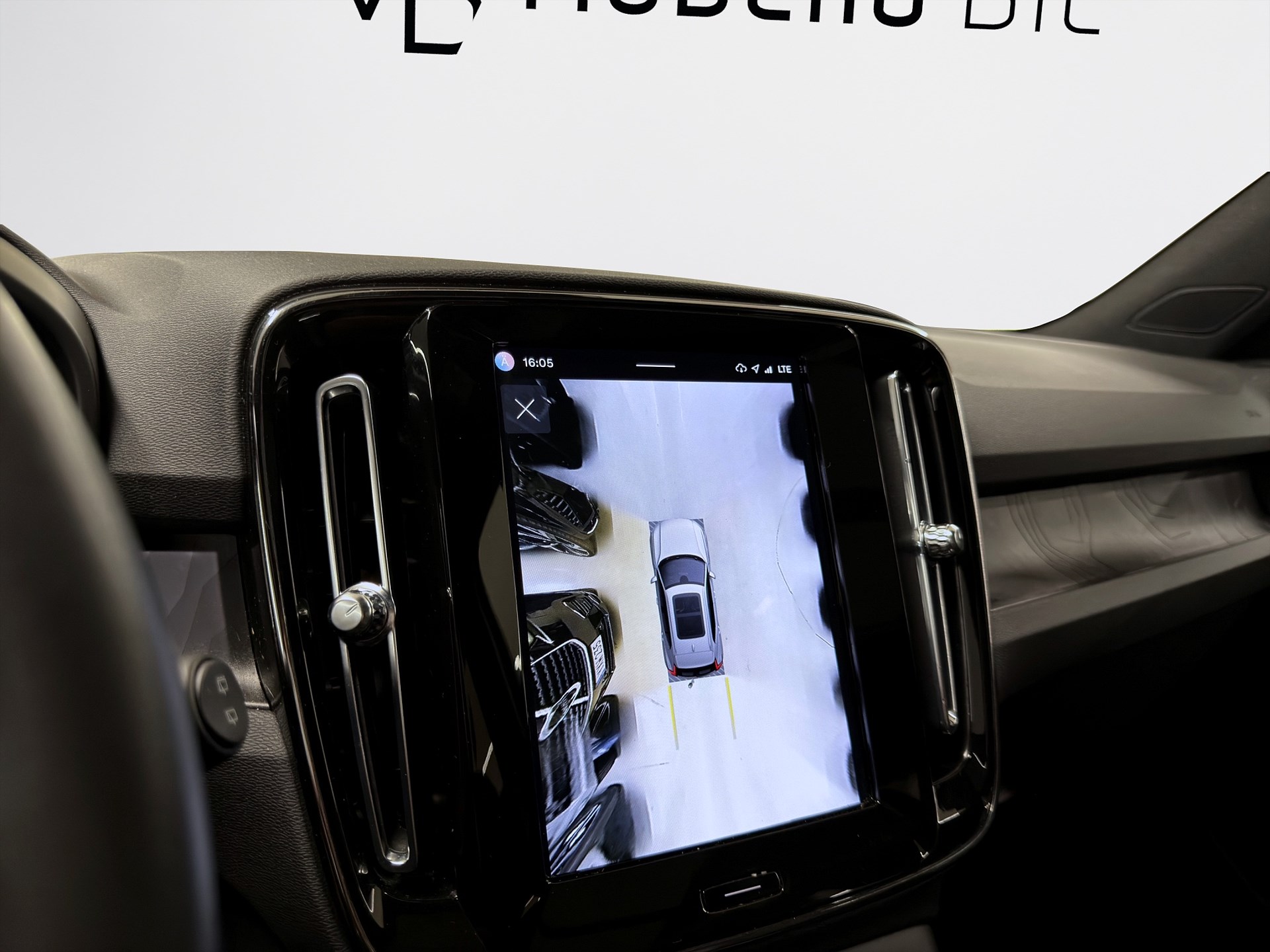 Volvo XC40 Recharge Twin 408hk Ultimate H/K 360 Navi Läder