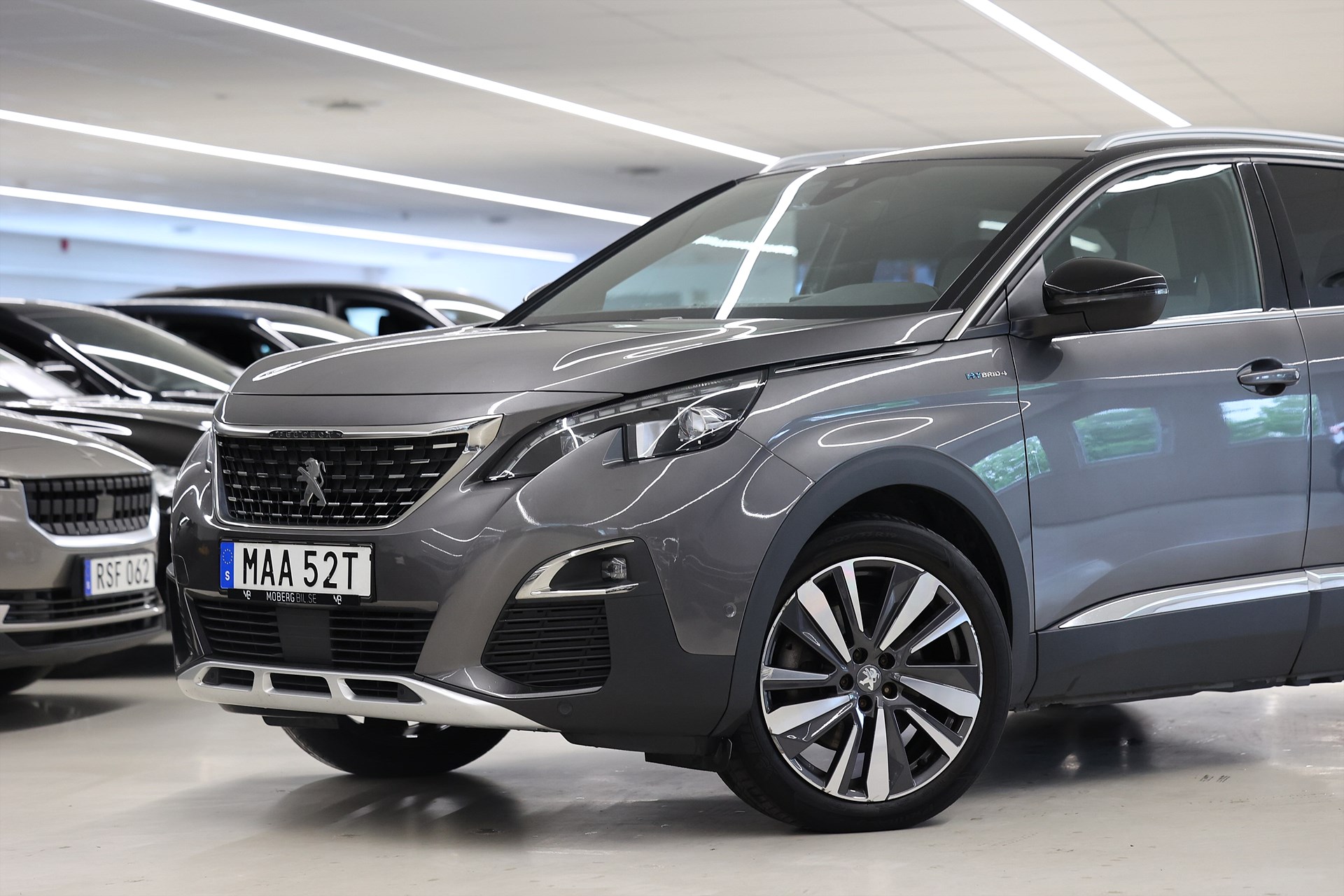 Peugeot 3008 GT Hybrid4 300hk AWD B-kamera Keyless PDC
