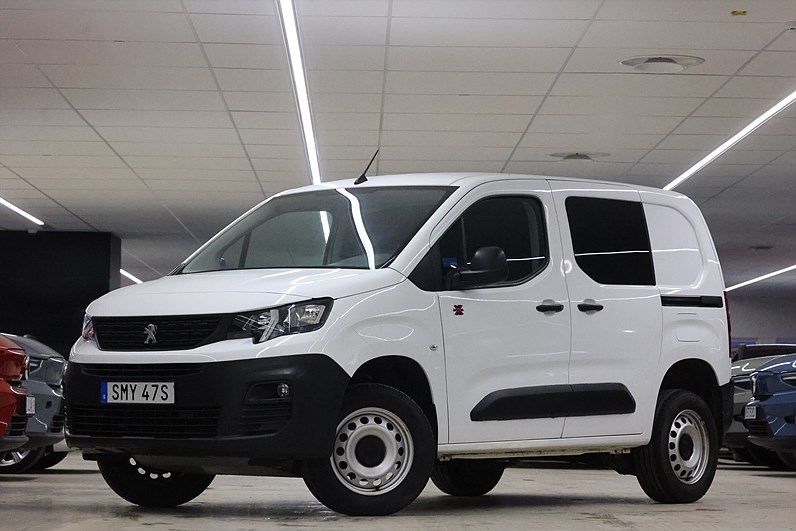 Peugeot Partner L1 1.5 4x4 130hk Värmare Drag PDC MOMS