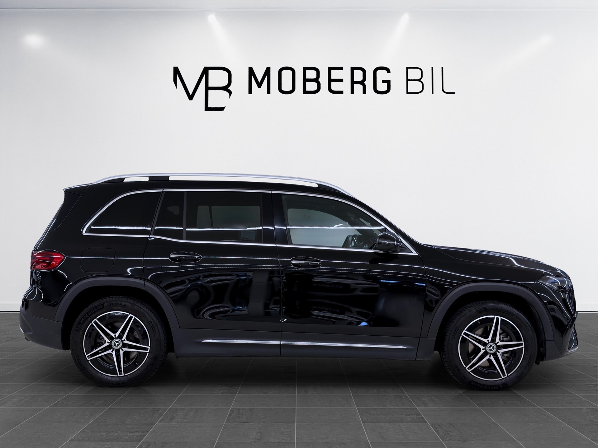 Mercedes-Benz EQB 300 4M 228hk AMG Premium 360 Bur Pano
