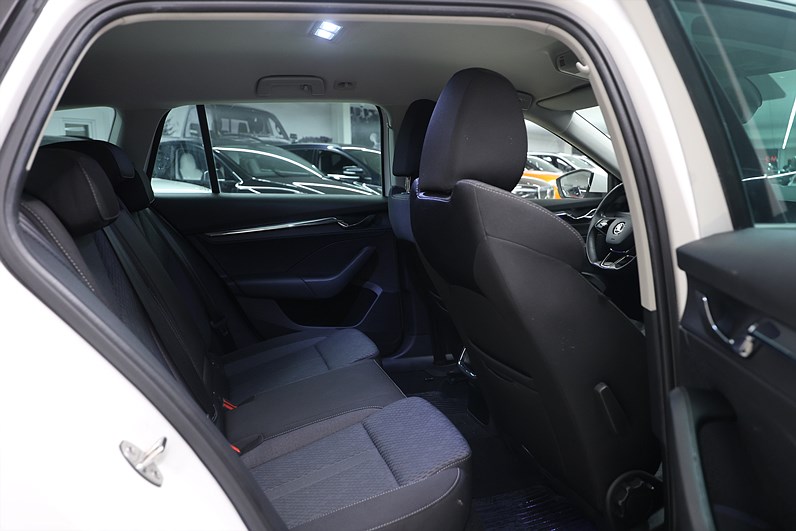 Skoda Octavia Kombi 2.0 TDI 4x4 150hk Style