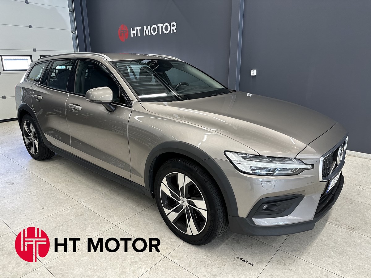 Volvo V60 Cross Country – bild 1