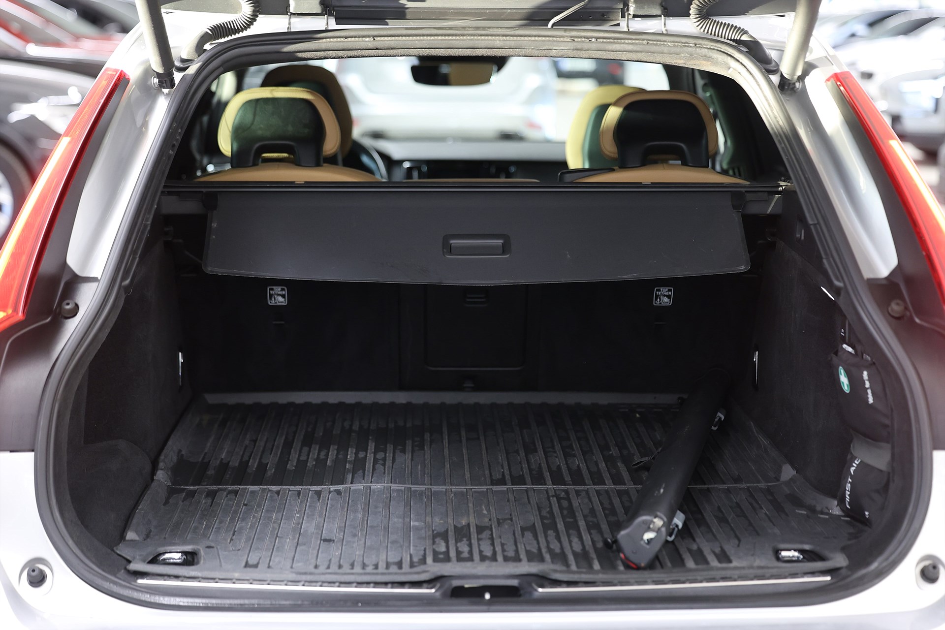 Volvo V90 D4 190hk Inscription Pano Drag 360 Navi Keyless