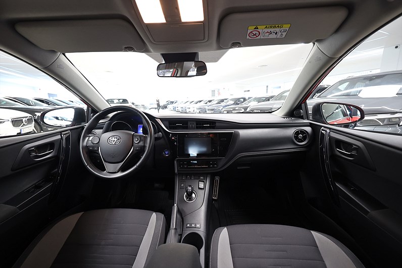 Toyota Auris 1.8 HSD 136hk Active B-Kamera Navi K-Värmare