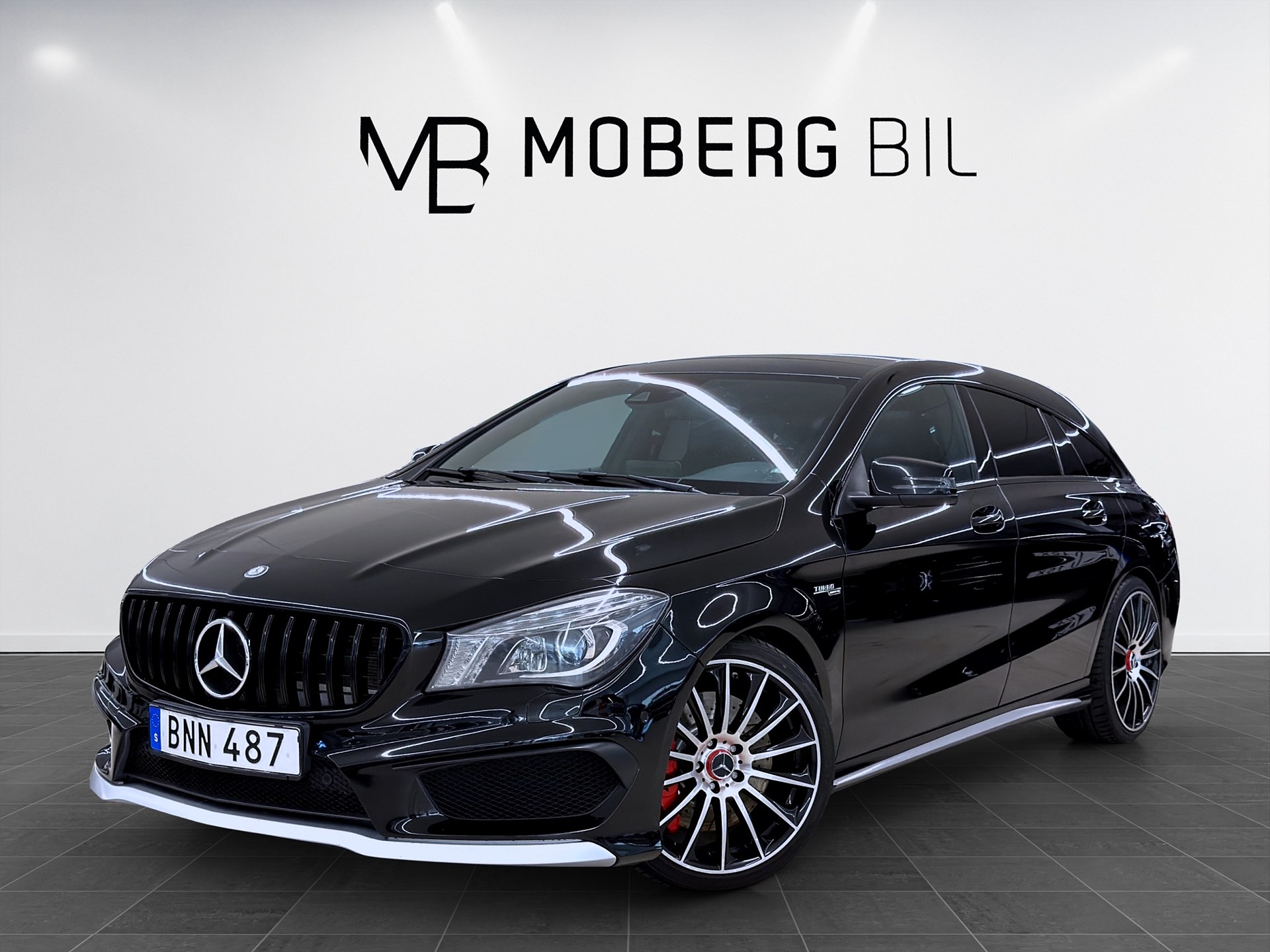 Mercedes-Benz CLA 45 AMG 4M 360hk Shooting Brake Pano H/K