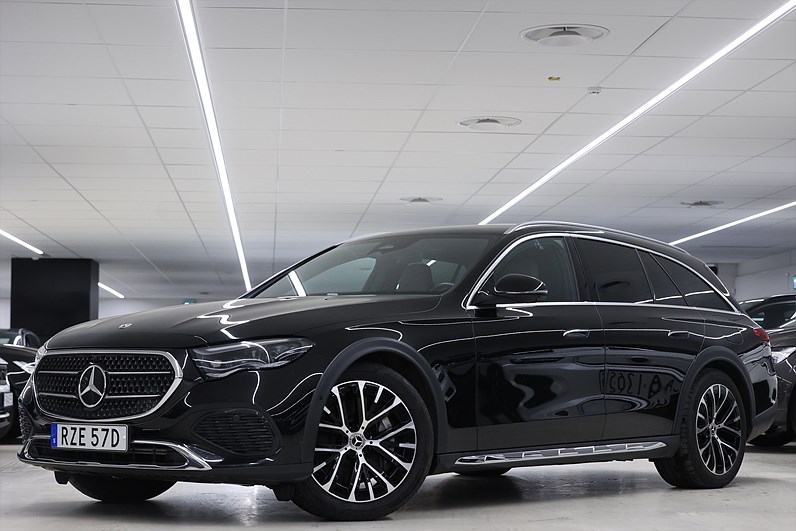 Mercedes-Benz E 300 d e 4MATIC All-terain 313hk *Hjulkampanj!* Hyperscreen SE SPEC