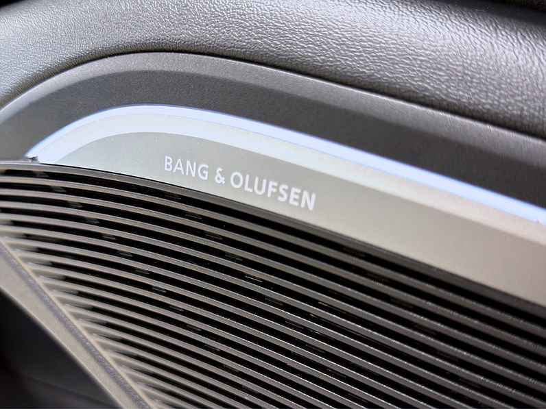 Audi TT Coupé 45 TFSI quattro 245hk Helg på Moberg! S-line B&O Navi PDC