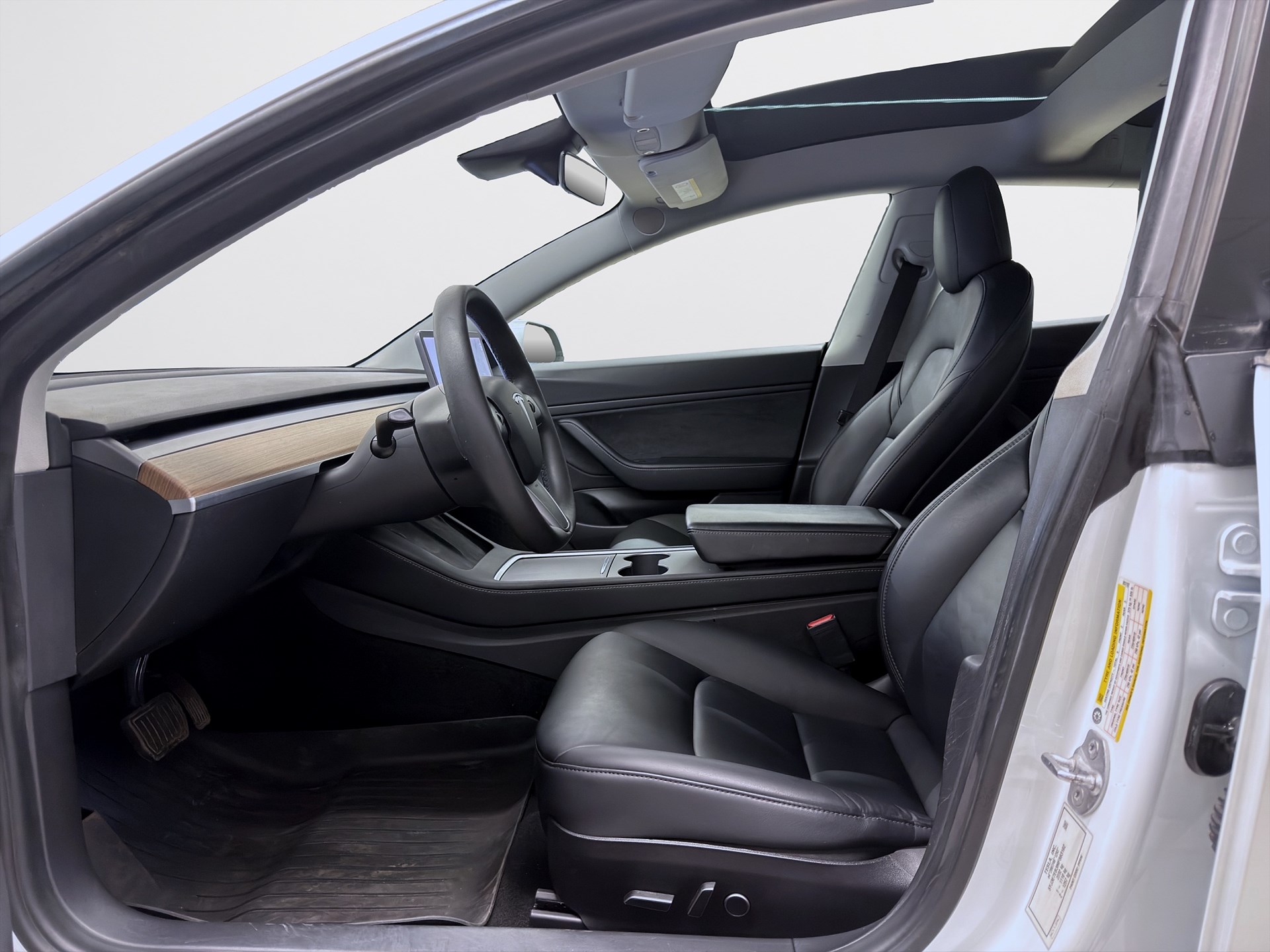 Tesla Model 3 Long Range AWD 440hk Pano