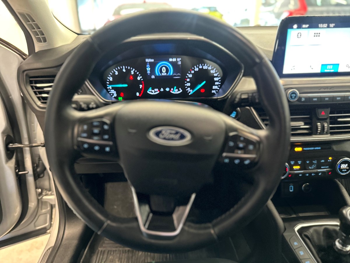 Ford Focus – bild 17