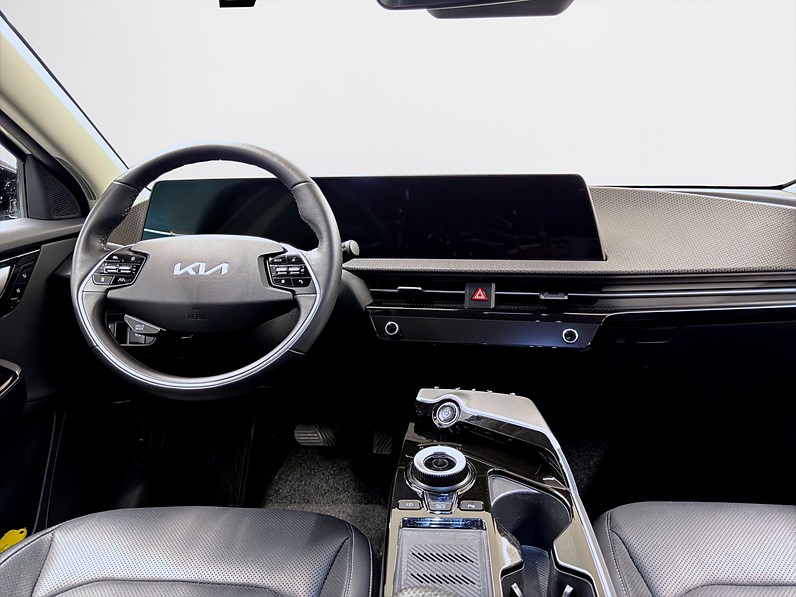 Kia EV6 77.4 kWh 228hk Helg på Moberg! Base Läder 360 Keyless