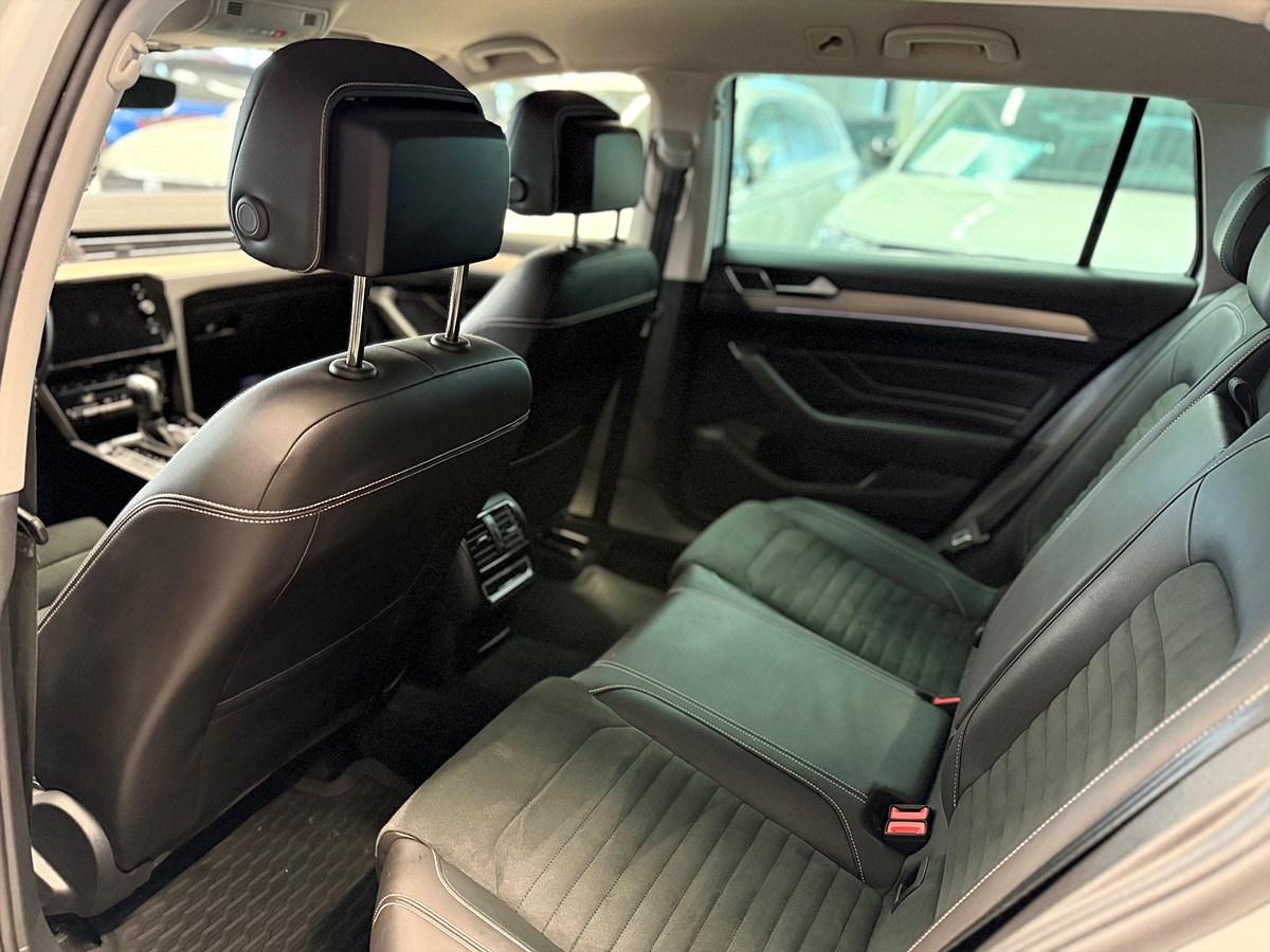 Volkswagen Passat – bild 19