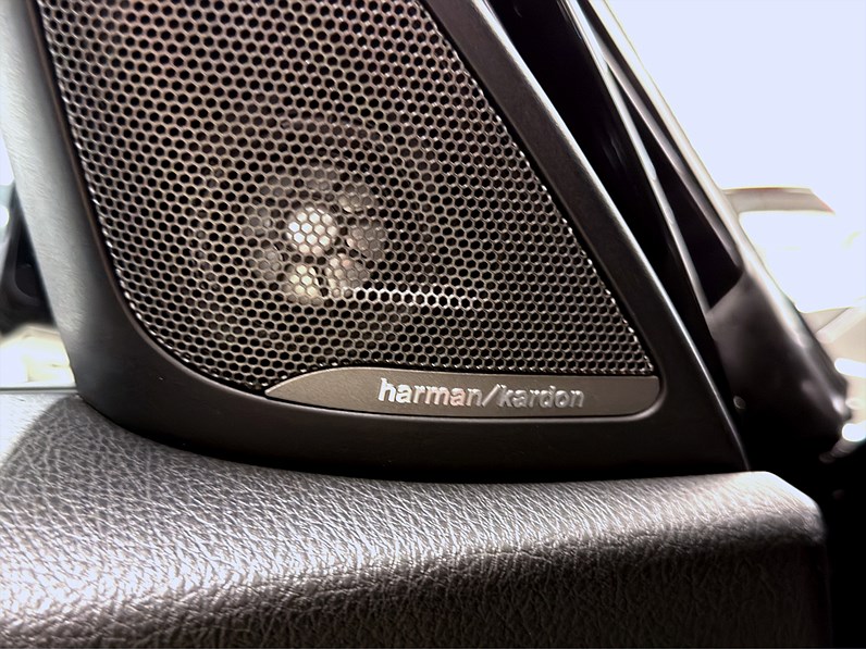 BMW M135i xDrive 5-dörrars 326hk M sport H/K Navi B-Kamera PDC