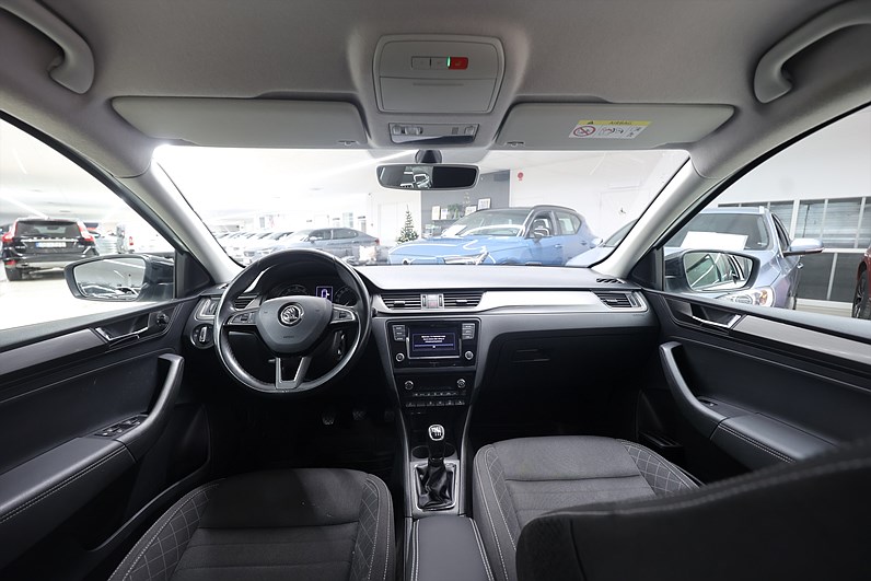 Skoda Rapid Spaceback 1.0 TSI 110hk Style PDC