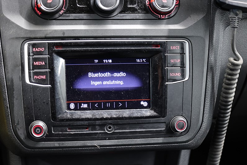Volkswagen Caddy 2.0 TDI 4M V-inrett Värmare Drag MOMS