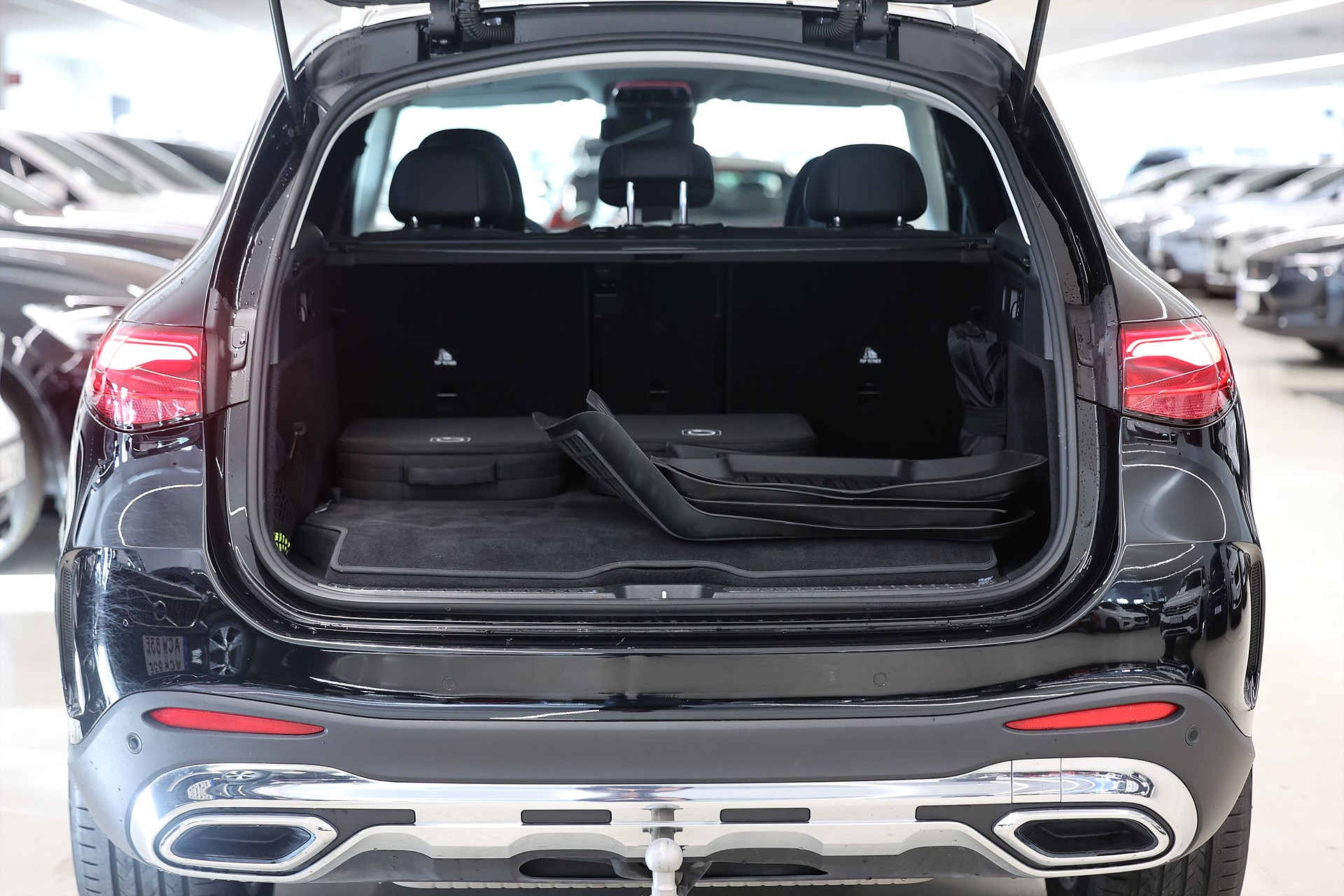 Mercedes-Benz GLC 300 e 4M *Inbyteskampanj!* AMG Drag Skinn MOMS