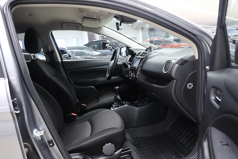 Mitsubishi Space Star 1.2 MIVEC 80hk Bluetooth Farthållare