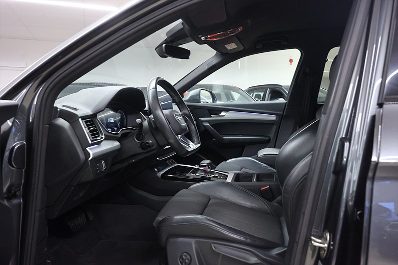 Audi Q5 Sportback 55 TFSI E 367hk S Line B&O B-Kamera Drag