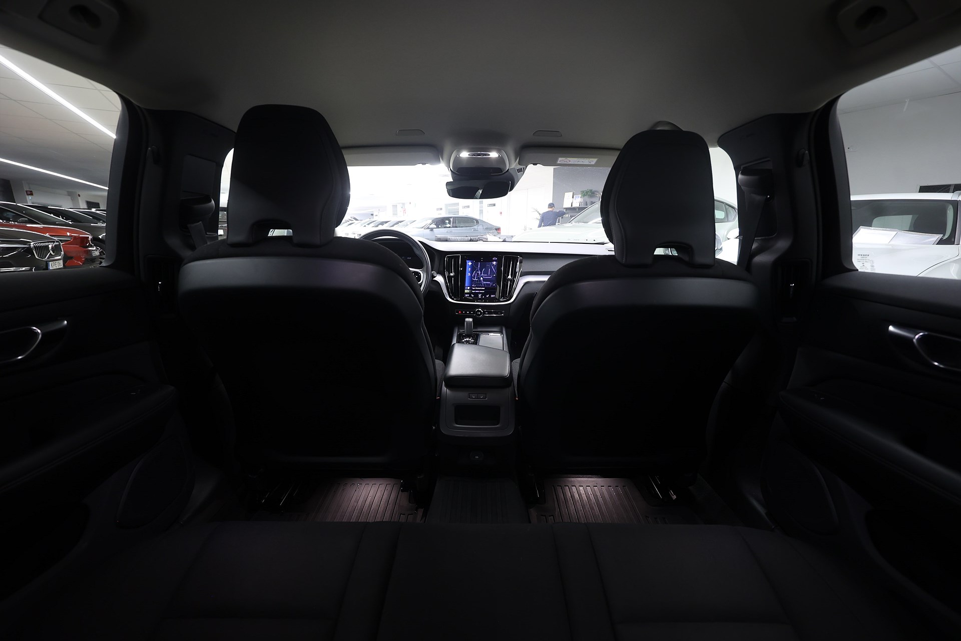 Volvo V60 B4 197hk Momentum Värmare Navi B-kamera