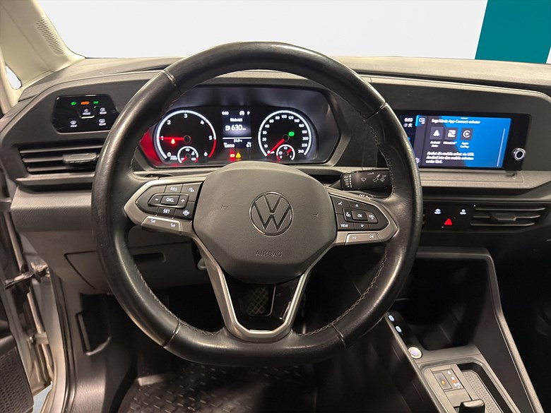 VW Caddy Cargo 2.0 TDI DSG Värmare Drag Kamera 2023, silver – bild 17 av 20, begagnad hos Niber i Järfälla