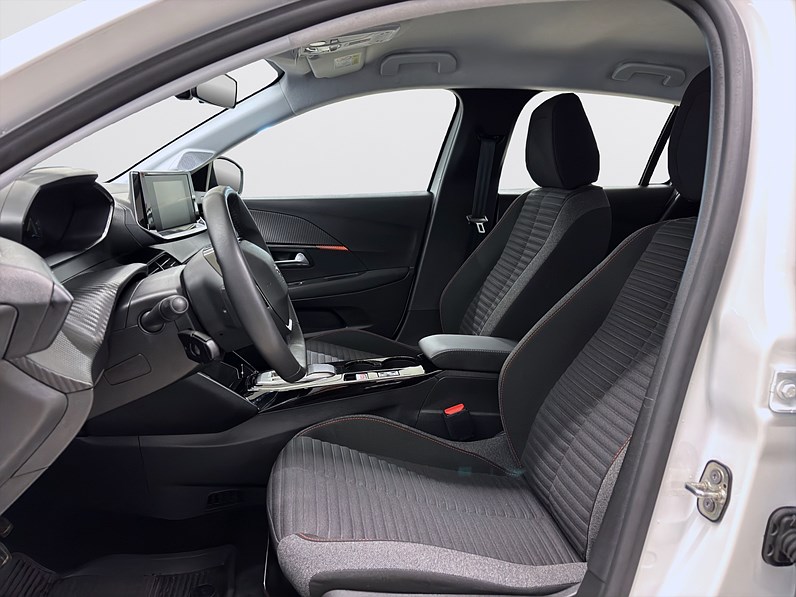 136hk B-Kamera CarPlay MOMS